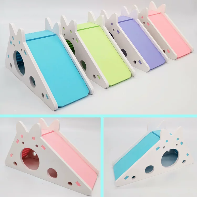 Игрушка, горка, хижина из ПВХ