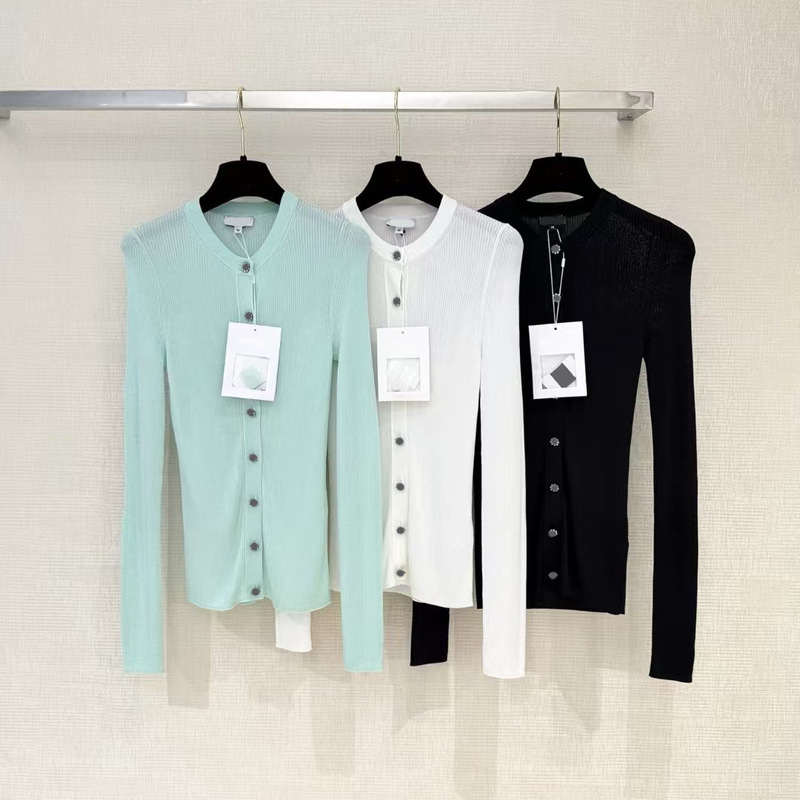 High-end Chanel-style knitwear with long sleeves, breathable, exquisite rhinestone buttons, solid color, high elasticity, slim-fit long-sleeve jacket High-end Chanel-style knitwear with long sleeves, breathable, exquisite rhinestone buttons, solid color, high elasticity, slim-fit long-sleeve jacket