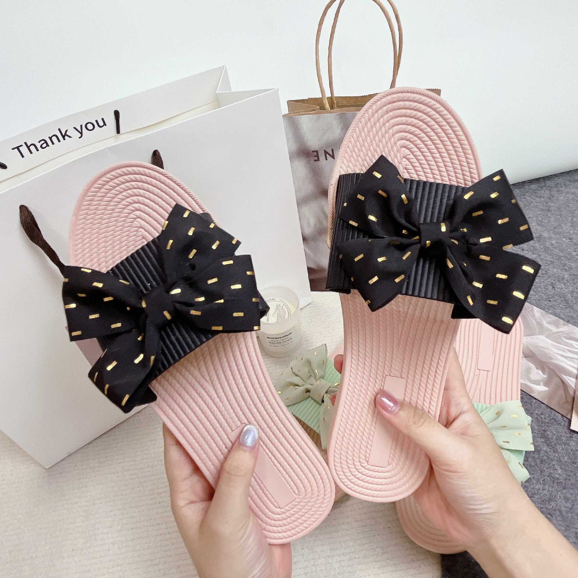 2023 verano nuevo brillante rhinestone Flip Flop de las mujeres de alto grado flip-flop zapatos de las mujeres de moda perezoso fresco al por mayor