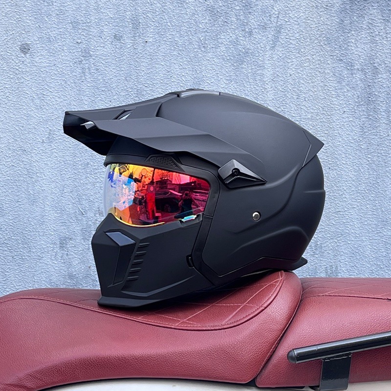 매트 블랙과 팬텀 레드