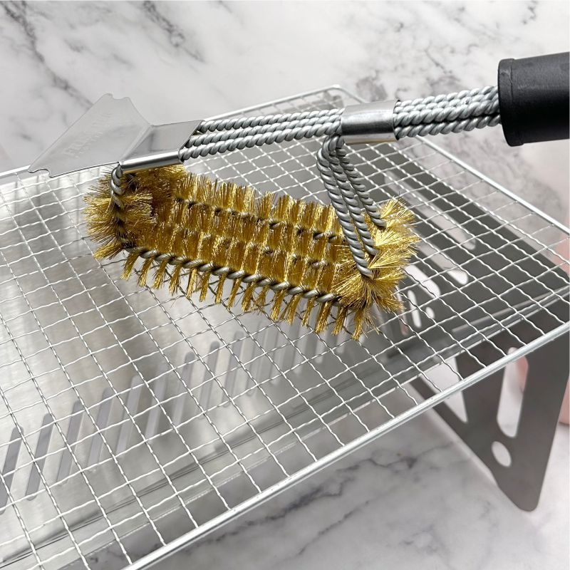 Cepillo de limpieza para barbacoa de tres cabezas de 18 pulgadas, cepillo de alambre para parrilla, cepillo de tres capas, cepillo de limpieza para parrilla al aire libre