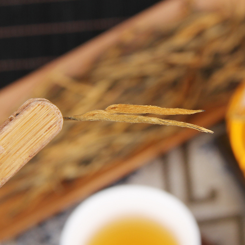 Dian Black Tea Raw Material Yunnan Black Tea Classic 58 One Bud One Leaf Pine Needle Honey Aroma Black Tea Silver Needle Straight Strip Tea Leaves