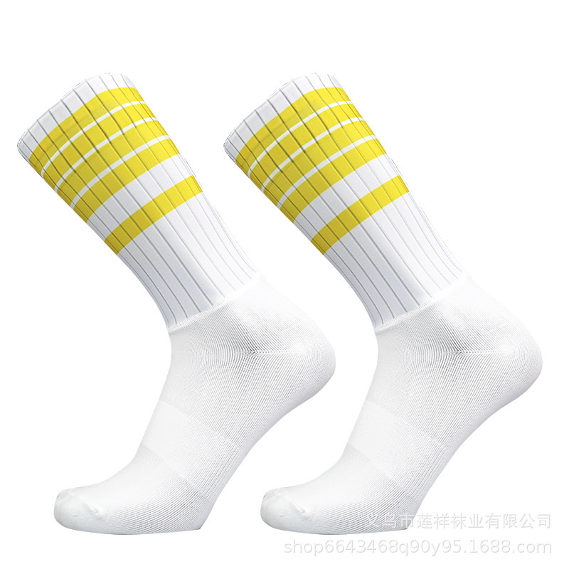 Four yellow stripes