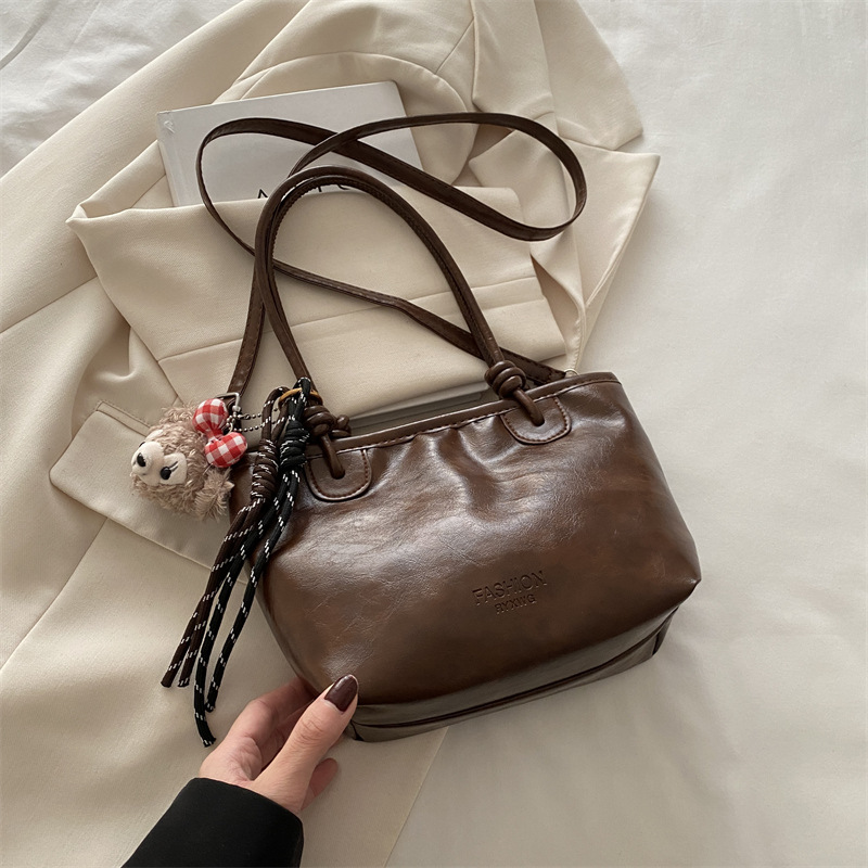 Colgante de cinturón marrón