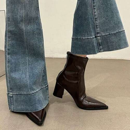Korean Women's High Heel Short Boots 2025 Autumn/Winter Thick Heel Slim Pointy Toe British Style Windproof Mid-Calf Slim Martin Boots