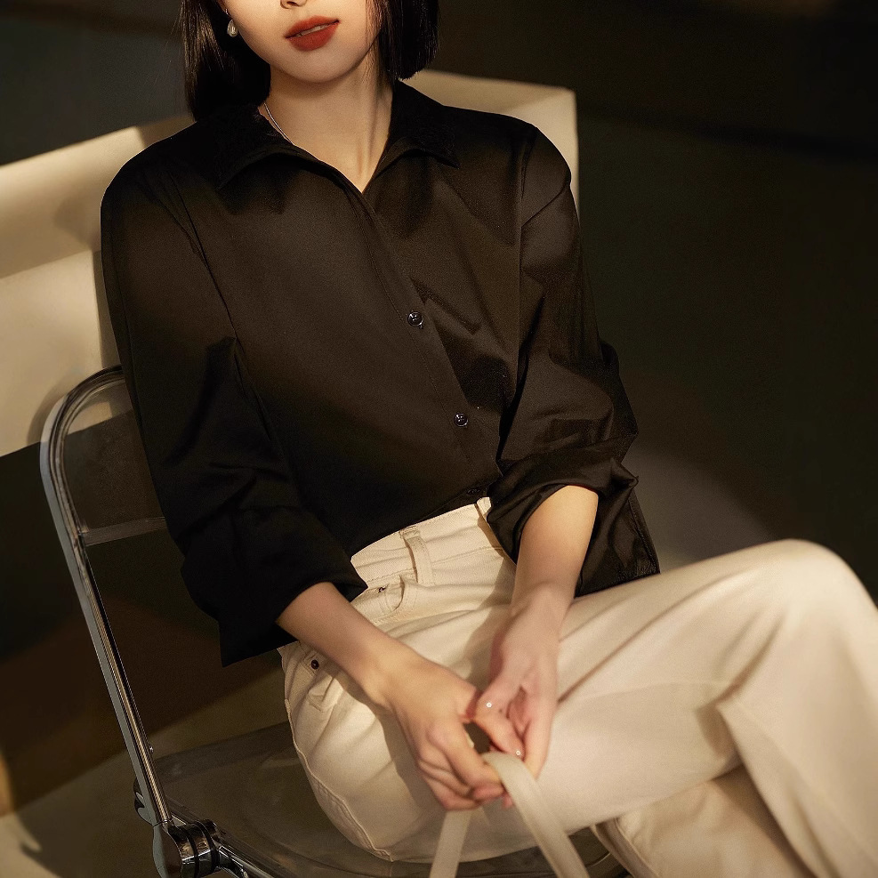 Elegant lace comfortable spring shirt