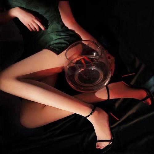 Naturally Smooth, Exquisite Leg Glove Sensation 5D Ultra-Thin T-Bar Toe Transparent Airy Leggings Black Stockings for Women