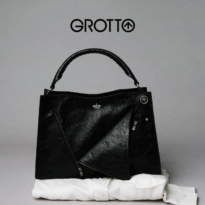 GROT's new vintage-style genuine leather handbag with a collar, versatile for use as a handbag, shoulder bag, or crossbody bag GROT's new vintage-style genuine leather handbag with a collar, versatile for use as a handbag, shoulder bag, or crossbody bag