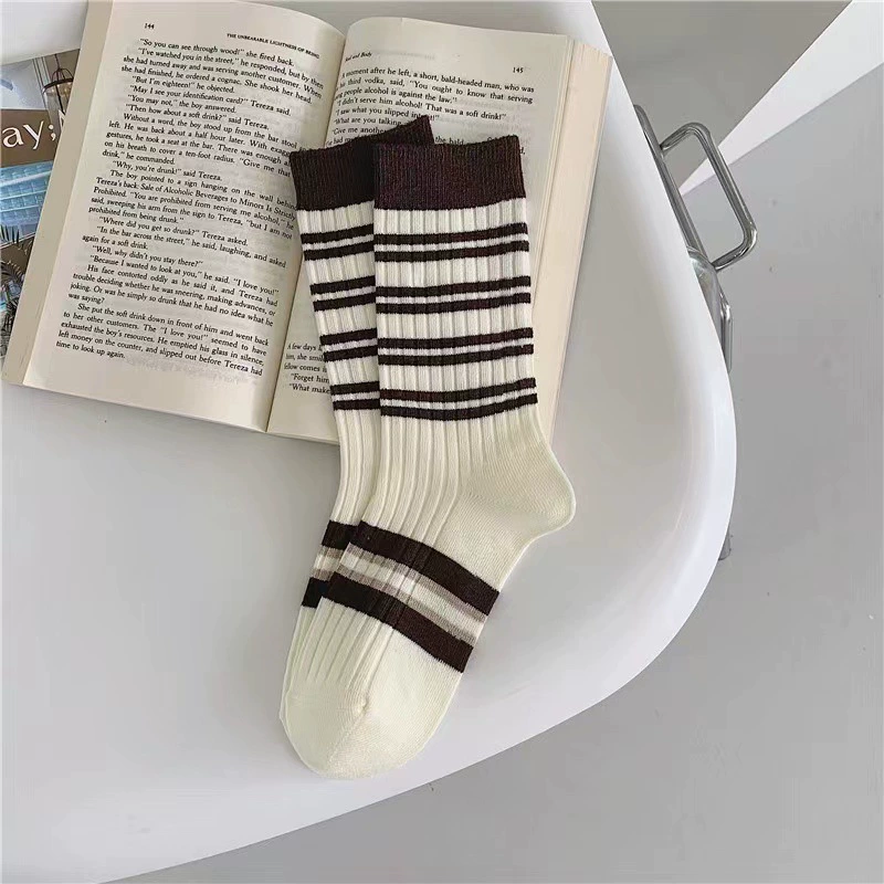 Mid-Length Knee Socks (Tide) Coffee & Navy, Bear Jacquard Motif, 5-Pattern Pack