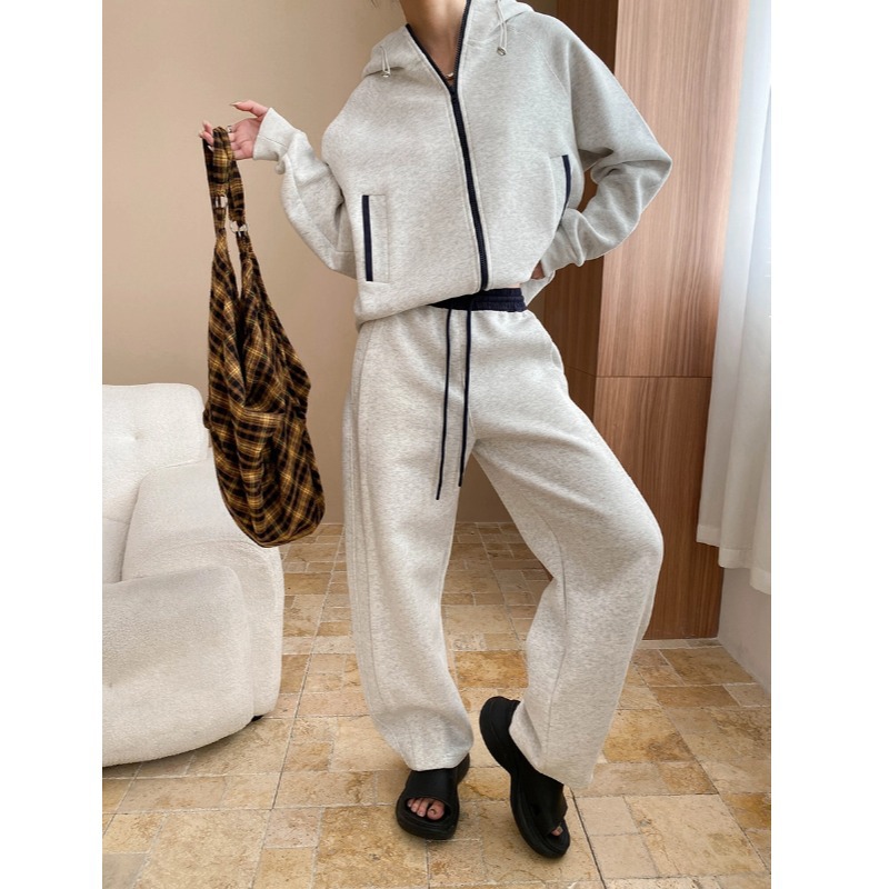 Hemp white (clothes)