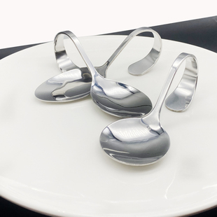 ���P䓏�����ɳ�����r��ţ�����̈́�����Ʒ�A�׻��������һ����