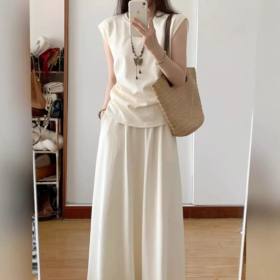 夏季2025新款女装搭配一整无袖上衣裤裙韩系梨形身材穿搭两件套装