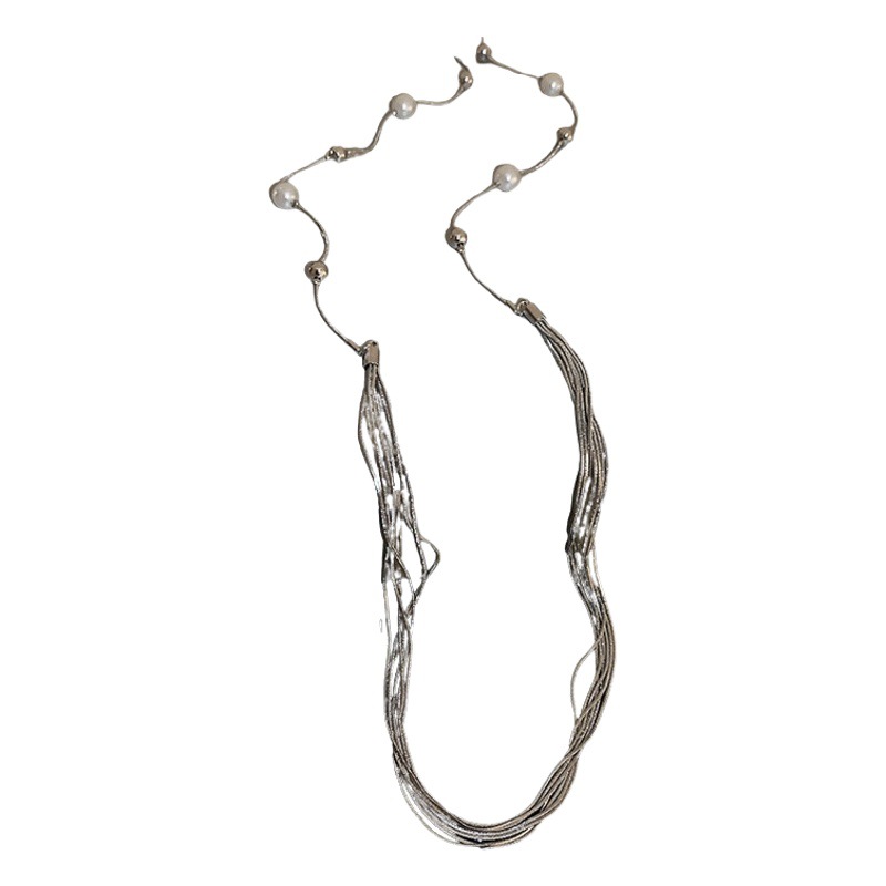 Luz de lujo largo multicapa apilados collar de perlas Otoño e Invierno versátil suéter clavícula cadena nicho de alta calidad accesorios al por mayor