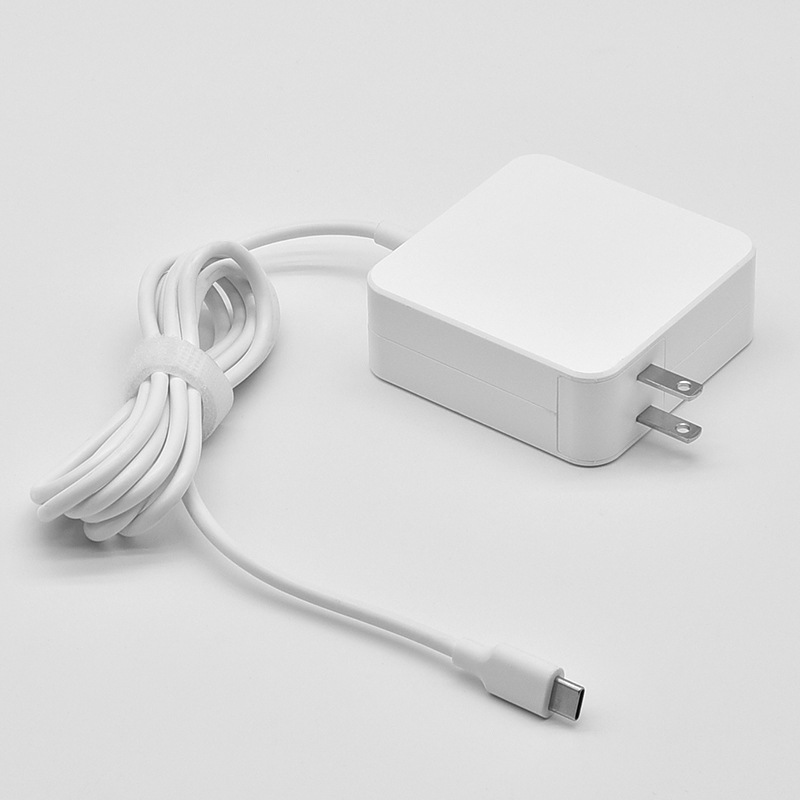 65W Xiaomi Huawei Lenovo ノートブック充電器 3.25A TYPE C 電源アダプタ PD 高速充電に適しています。