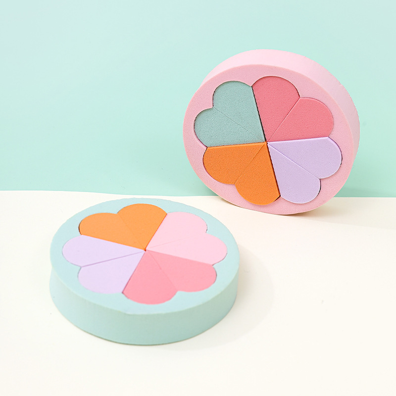 Puff plano personalizado de fábrica, triángulo, seis pétalos redondos, ocho, esponja cosmética sin látex, grande en el agua, transfronterizo