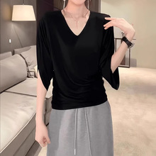 面膜感蝙蝠袖V领短袖t恤女夏极简袖子开叉收腰显瘦垂感五分袖上衣