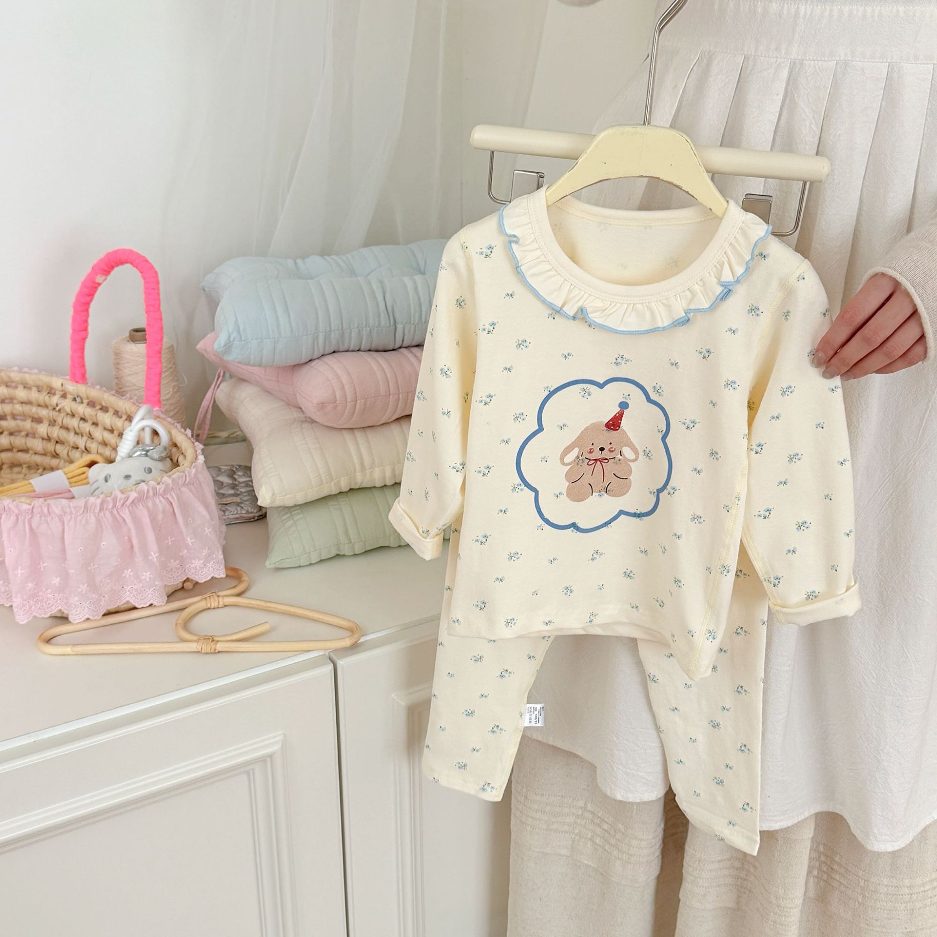 [personalizada] pijamas infantiles niñas primavera y otoño manga larga set de dibujos animados para mujeres bebés chaqueta de otoño pantalones de otoño ropa para el hogar
