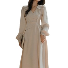 年法式气质感长袖连衣裙女装秋冬季新款设计感小众裙子长裙