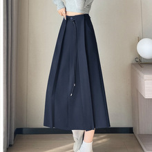 深蓝色半身裙女秋季2025新款高级感气质中长款遮胯百褶a字西装裙