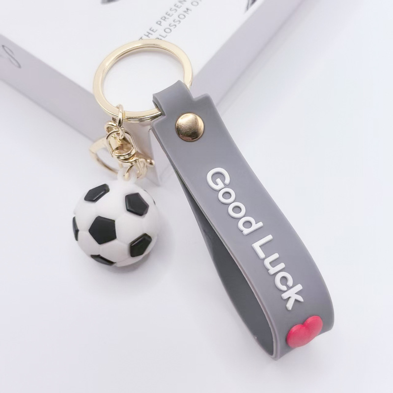 ミニサッカーのキーホルダーのペンダントをシミュレーションします。|undefined