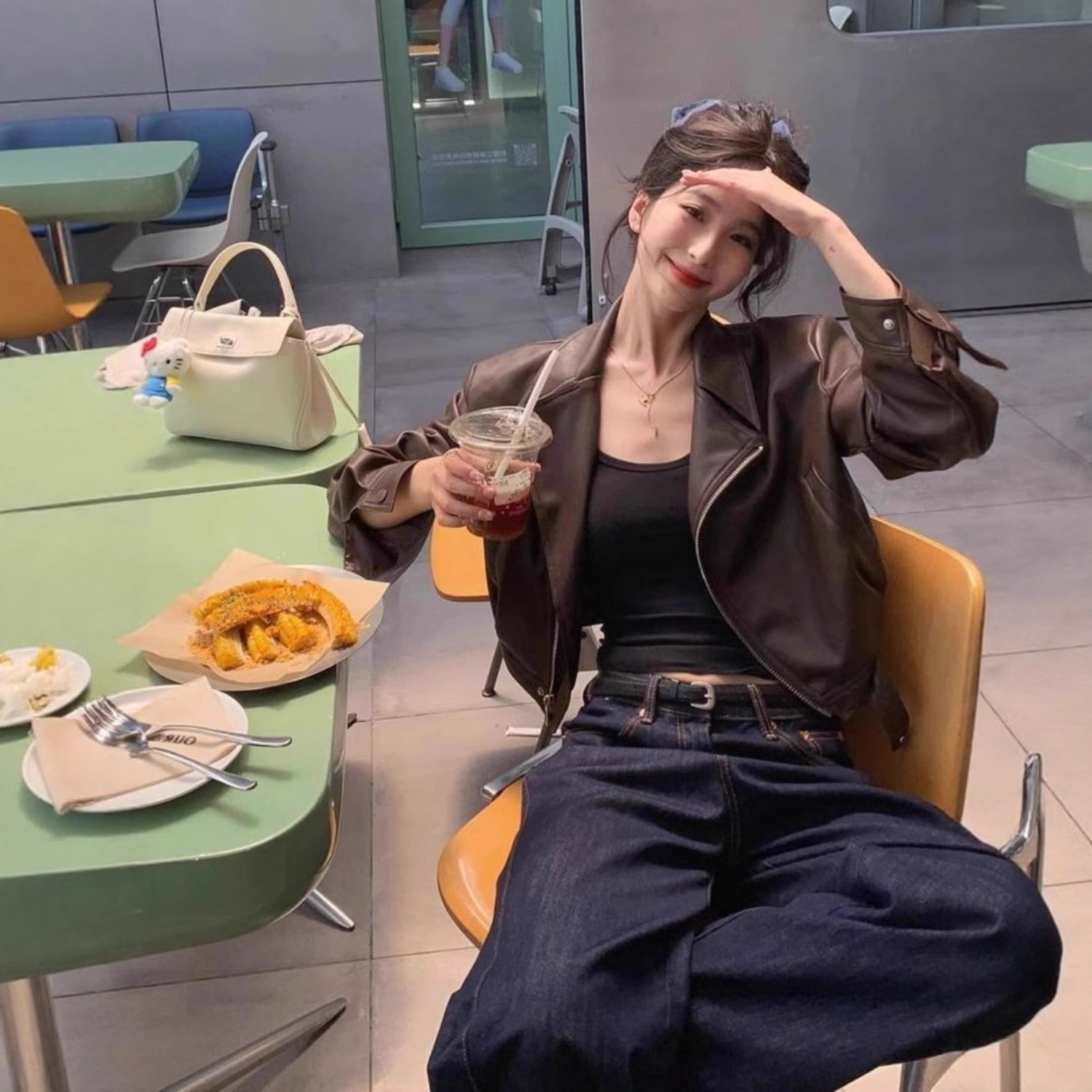 Coffee-Colored Pu Leather Jacket for Women, Short Style, 2026 Spring, Loose Fit, Petite, Vintage Hong Kong Style, Long-Sleeve Biker Jacket