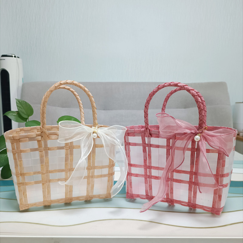 756g Weight Open Closure Type Double Handle Strap Type Handbag Bags Type Holiday, Travel Occasion PVC Material Plaid Pattern All Seasons Season Women's Gender Cute, Vacation Style Square Shape Large Size Women's Cute Vacation Plaid PVC Shopping Bags 19