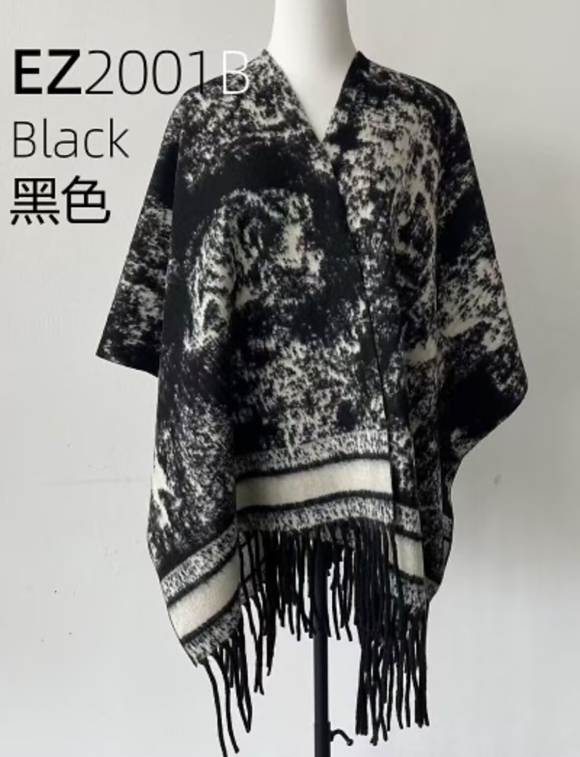 Tinta pintura chal decoración turística con una capa retrógrada larga con una capa de bordas con una camiseta con un chal