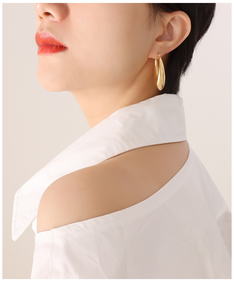 Street Occasion Elegant U Shape Titanium Steel Plating Earrings 1 Pair