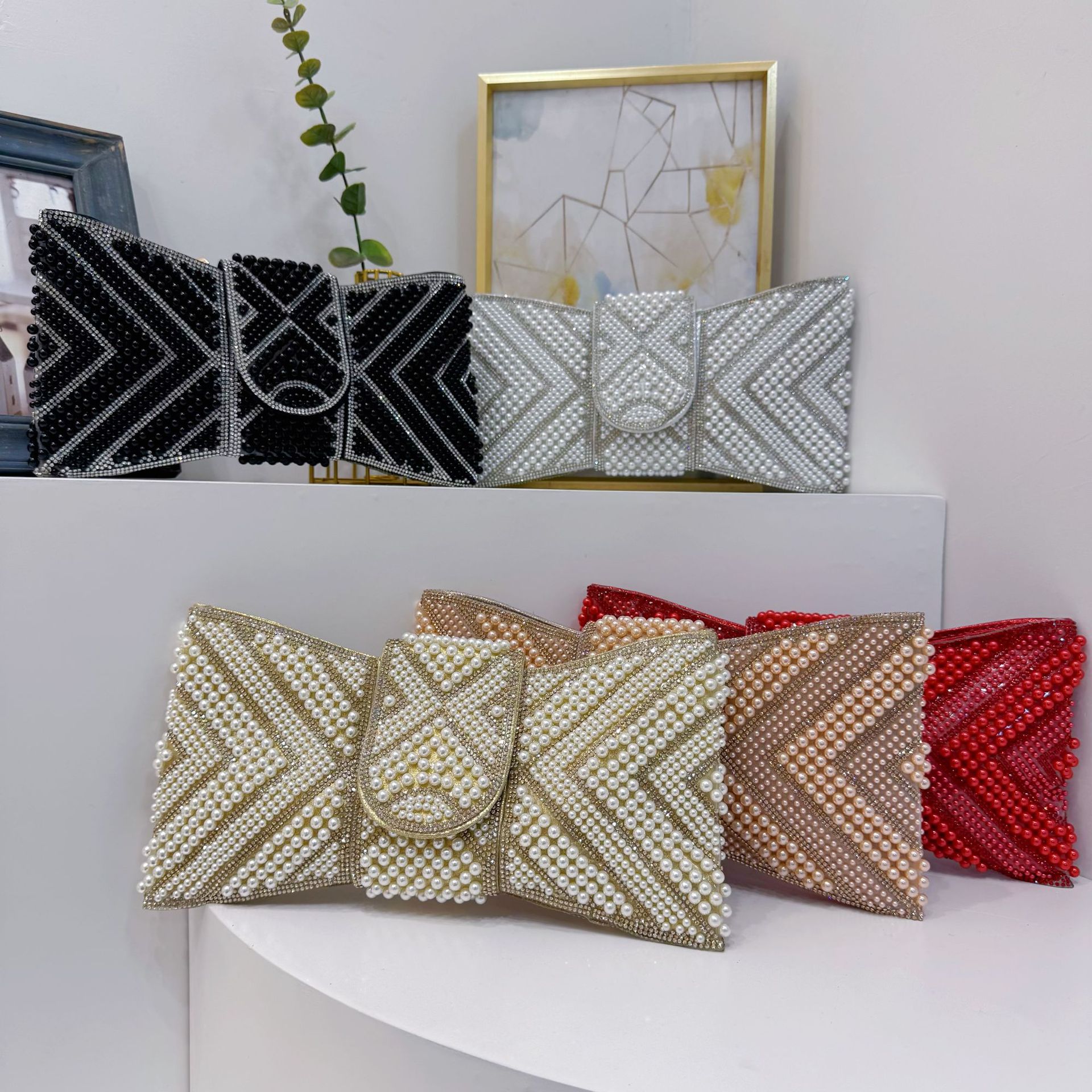 Bolsa de cena de damas transfronterizas, bolsa de mano de lujo ligera, perlas de diamante, bolsa de cena de arco inclinada de hombro único