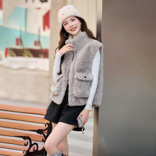 皮毛一体马甲女新款2025秋冬时尚百搭马夹背心宽松坎肩外套HE5505