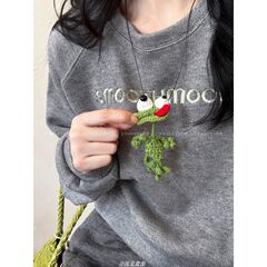 手工编织搞怪青蛙吊坠项链女2025新款个性毛衣链小众设计长款配饰