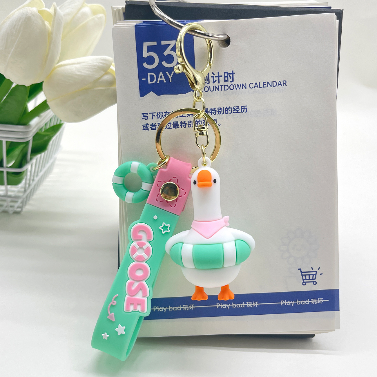 Venta directa de fábrica llavero colgante pequeño muñeca tridimensional llavero de coche mochila escolar colgante puesto al por mayor productos pequeños