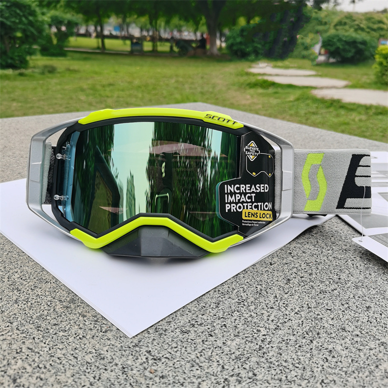 옐로우 프레임 머큐리 엣지 버클 골드 조각