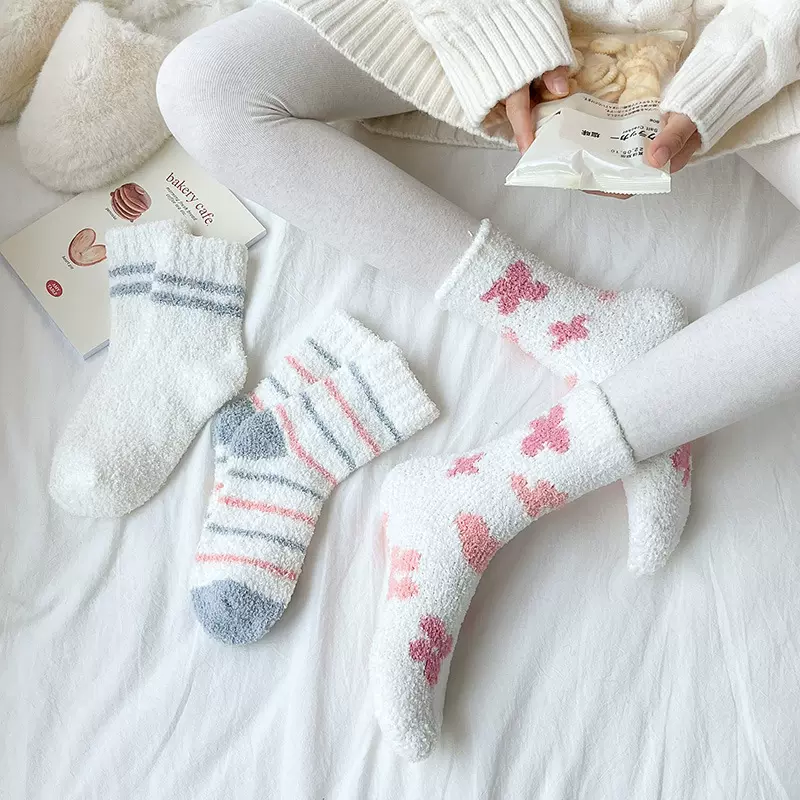 秋冬季珊瑚绒袜子女家居保暖产后月子睡眠袜加绒加厚中筒地板袜