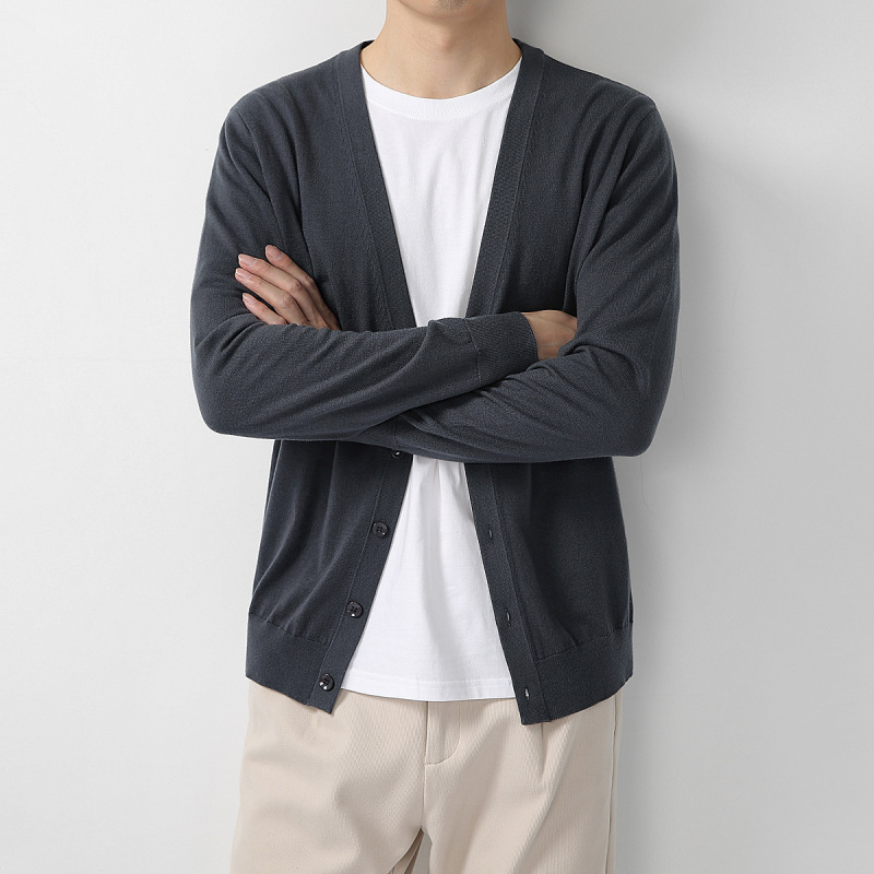 New Men's Spring and Autumn Casual All-match Solid Color Sweater Air-conditioning Shirt Japanese Trendy Men's V-neck Wool Cardigan New Men's Spring and Autumn Casual All-match Solid Color Sweater Air-conditioning Shirt Japanese Trendy Men's V-neck Wool Cardigan