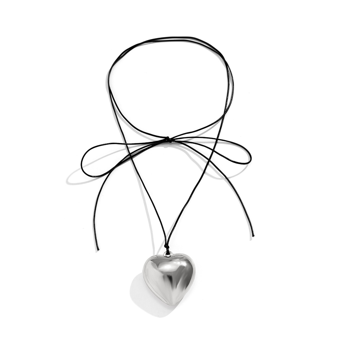 Europe and America Cross Border Ornament Sweet Cool Exaggerated Heart-Shaped Pendant Neck Accessories Simple Long Flannel Wax Line Tassel Necklace for Women