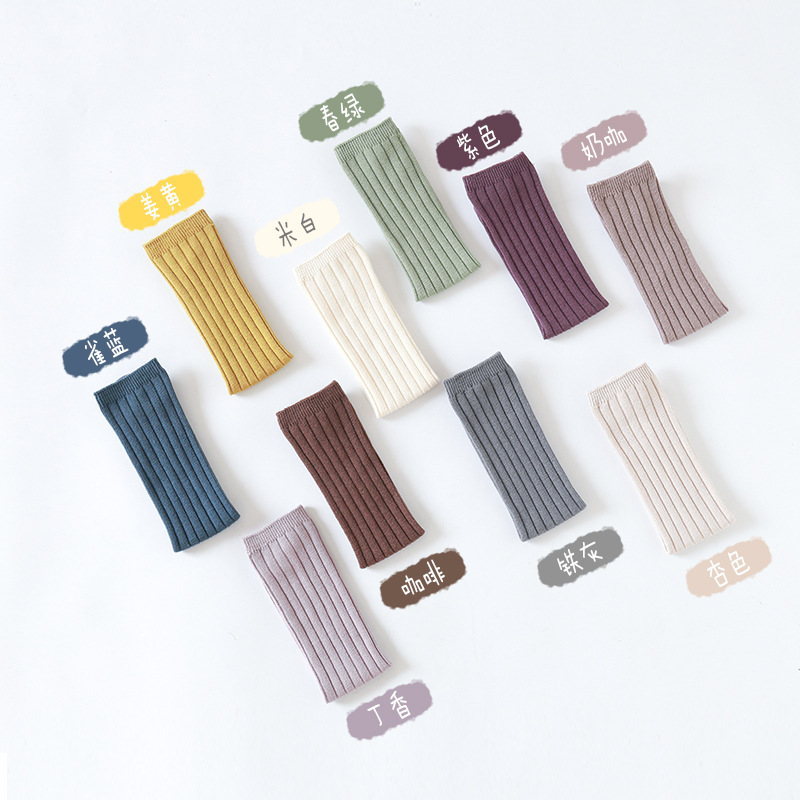 2023 nuevos calcetines de bebé de primavera y otoño algodón peinado color sólido tubo medio calcetines para niños bebé tubo alto niños y niñas calcetines entre padres e hijos