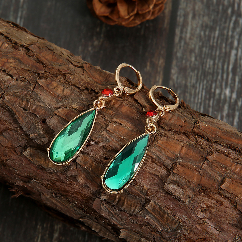 Retro Lady Water Droplets Alloy Inlay Rhinestones Women's Drop Earrings display picture 2