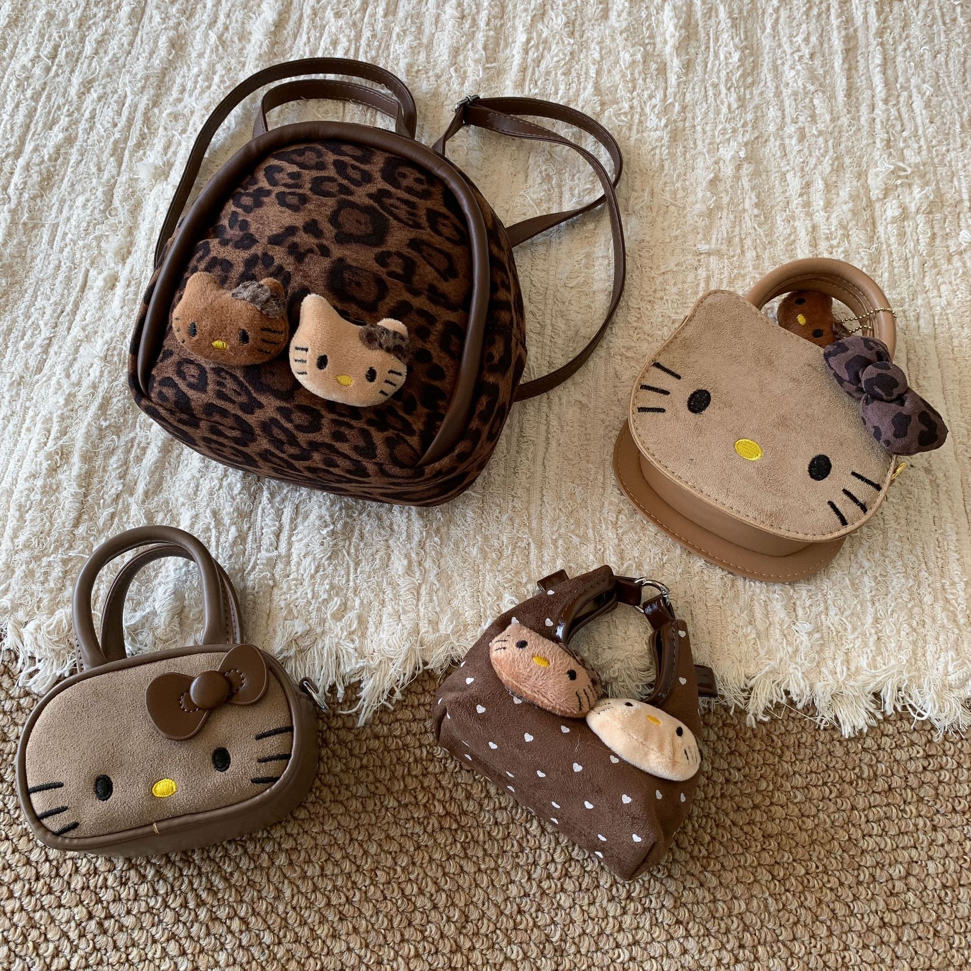 Sugar Pear ropa infantil bolsas de niñas 2025 nuevo estilo extranjero super hermoso caricatura bolsas de mano para niños mochila para bebés