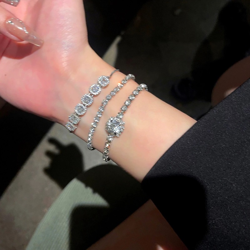 Super Flash Korean-style Zircon Bracelet for Girls Niche All-match Full Diamond Bracelet Stacked Style Exquisite Light Luxury High-end Jewelry