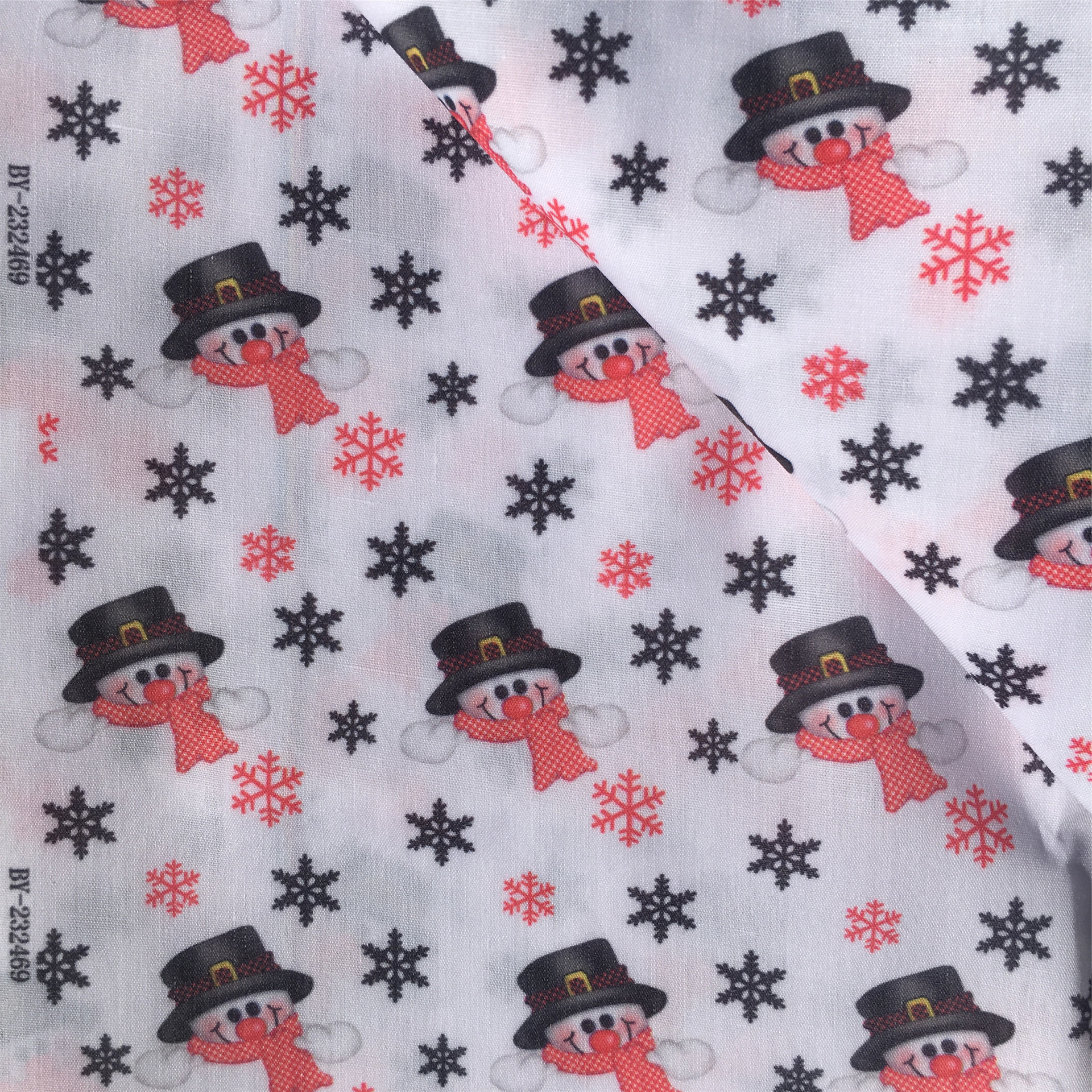 クリスマス雪花模様の薄いポリエステル綿や四面弾ニット生地のプリント生地手作りdiyシャツスカート服装生地
