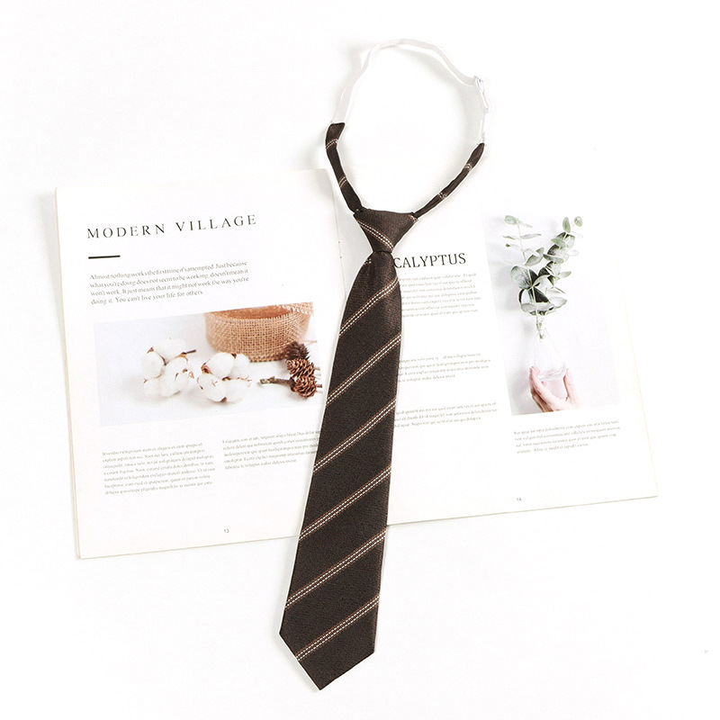 Camicia senza cravatta stile college JK a righe marroni per donna, accessorio per cravatta annodata a mano color caffè_voghion.com