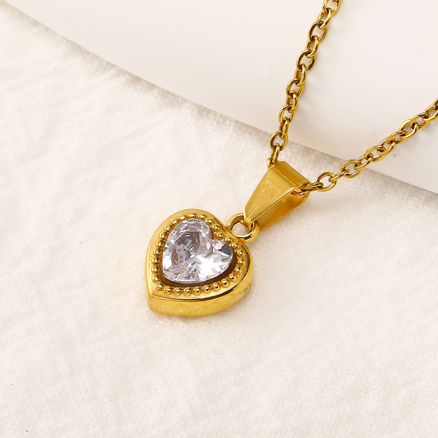 Titanium Steel Simple Style Heart Shape Zircon Pendant Necklace display picture 18
