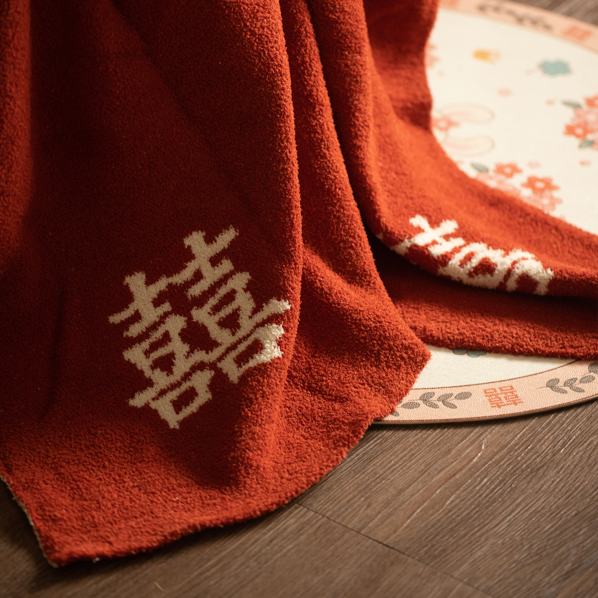 HAPPYLOVE 결혼식 행복한 단어 반쪽 벨벳 낮잠 담요 빨간 소파 담요 새 커플을위한 결혼 선물