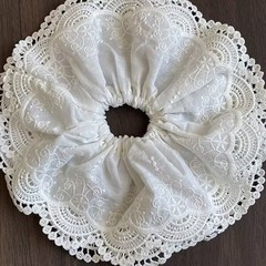 白色蕾丝花边大肠发圈女温柔气质马尾扎头发绳高级感头绳头饰