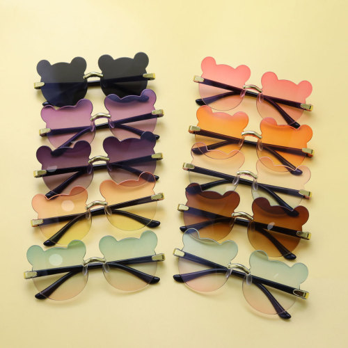 glass frameless children's bear sunglasses boys and girls fashion trend gradient color cartoon sunglasses wholesale