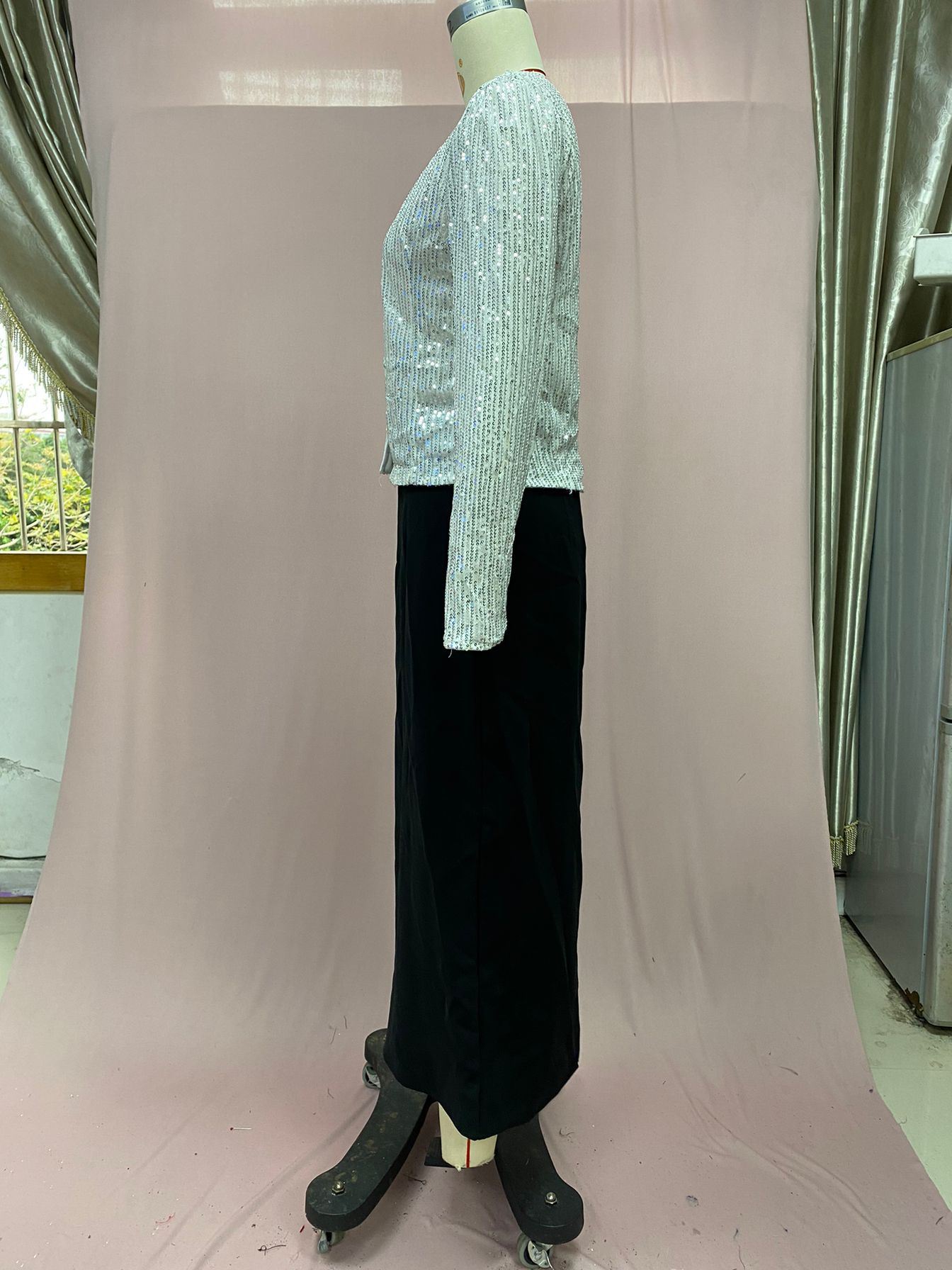 280g Weight Casual Jacket Outerwear Type Long Sleeve Sleeve Length Polyester Fabric Type Regular Top Length Coat Tops Type Holiday, Party Occasion Round Neck Neckline Slim Fit Type Solid Color Pattern Spring, Autumn Season Women's Gender Sequins Design Streetwear Style Women's Streetwear Solid Color Sequins Coat Casual Jacket 26