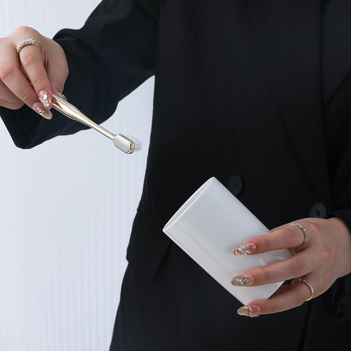 Simple Ceramic Mug with Pure Color, Minimalist Design, Household High-End Mouthwash Cup, Hotel/Motel Toothbrush Holder, Toothbrush Cup