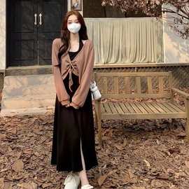 2023两件套女秋季新款胖mm森系宽松遮肉显瘦抽绳挂脖气质网红长裙