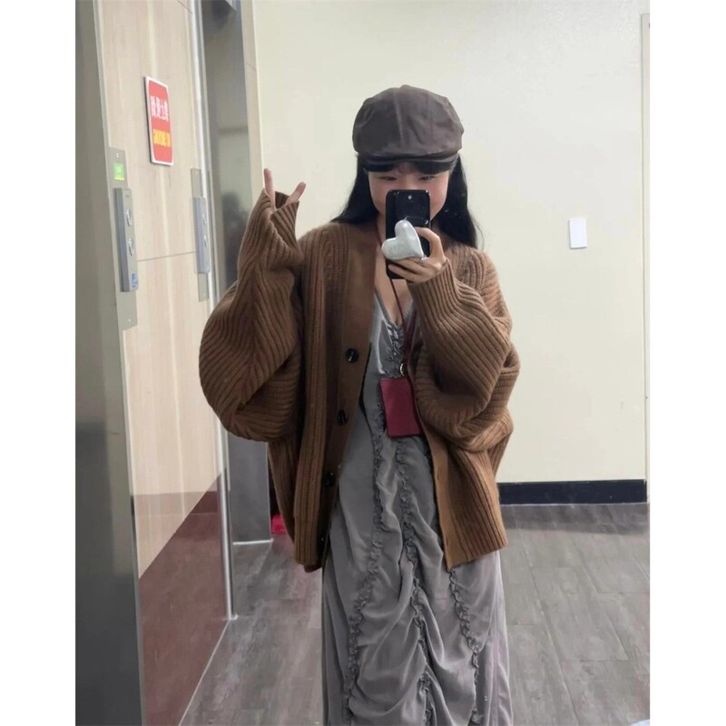 Now 2025 New Winter Korean Designer Et*Os Lazy Atmosphere Buttoned Sweater Knitted Cardigan